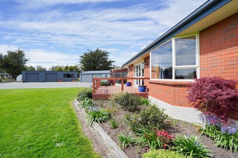 Photo of property in 381 Bay Road, West Plains, Invercargill, 9879