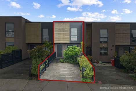 Photo of property in 3/46 Jane Maree Road, Kumeu, 0810