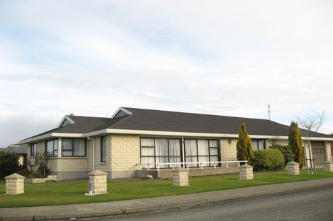 Photo of property in 35 Vogel Street, Waikiwi, Invercargill, 9810