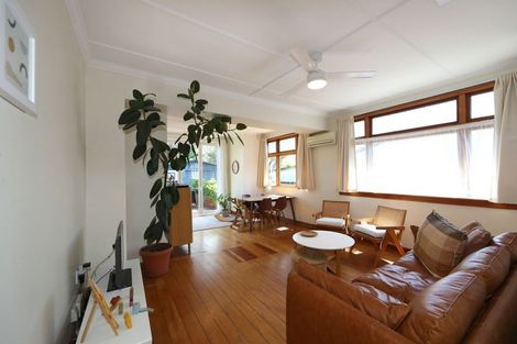 Photo of property in 407 Jervois Street, Mayfair, Hastings, 4122