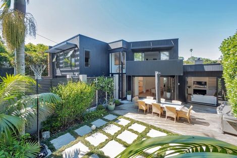 Photo of property in 1/142 Upland Road, Remuera, Auckland, 1050