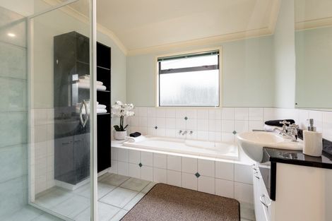 Photo of property in 56 Palmbrook Avenue, Havelock North, 4130