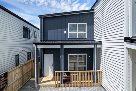 Photo of property in 17b Waka Ama Road, Karaka, Papakura, 2113