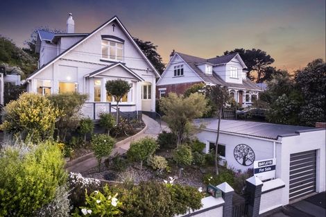 Photo of property in 155 Victoria Road, Saint Clair, Dunedin, 9012