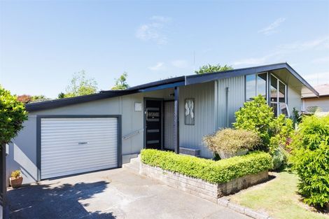Photo of property in 7 Dampier Avenue, Awapuni, Palmerston North, 4412