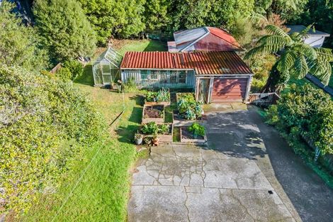 Photo of property in 44 Sunny Grove, Wainuiomata, Lower Hutt, 5014