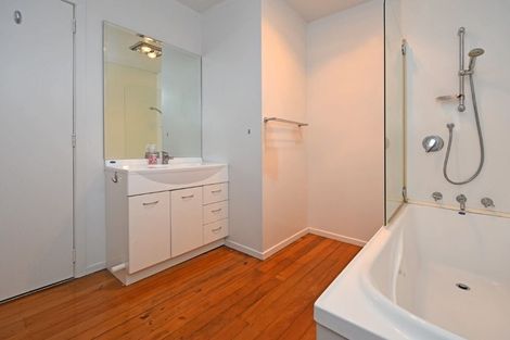 Photo of property in 43 Castletown Place, New Brighton, Christchurch, 8083