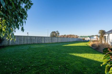 Photo of property in 73 Kilmarnock Street, Wallacetown, 9816