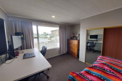 Photo of property in 5 Penrith Street, Westown, New Plymouth, 4310