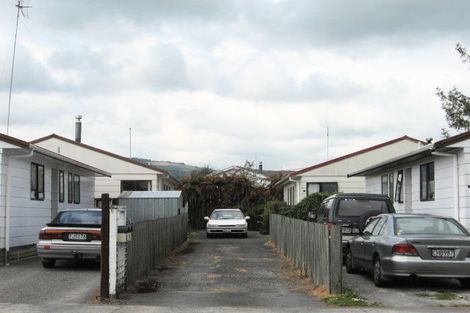 Photo of property in 9d Wyndham Road, Hannahs Bay, Rotorua, 3010