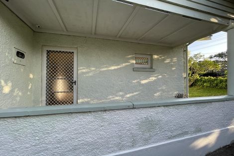 Photo of property in 492 Blockhouse Bay Road, Blockhouse Bay, Auckland, 0600