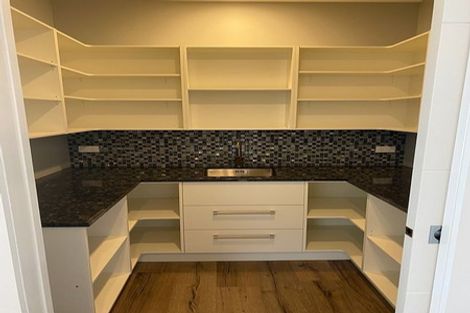 Photo of property in 24 College Drive, Paraparaumu, 5032