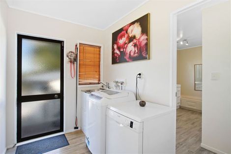 Photo of property in 39 Stevenson Road, Clarks Beach, 2122