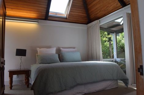 Photo of property in 100 Amritsar Street, Khandallah, Wellington, 6035