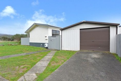 Photo of property in 100 Gillespies Road, Birchville, Upper Hutt, 5018