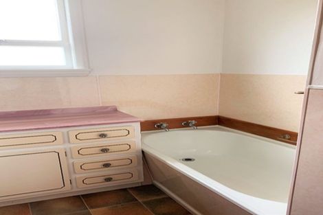 Photo of property in 48 Lord Rutherford Road North, Brightwater, 7022