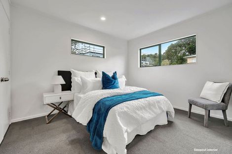 Photo of property in 1/48 Woodside Road, Massey, Auckland, 0614