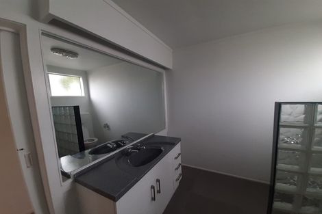 Photo of property in 1/9 Titirangi Road, New Lynn, Auckland, 0600