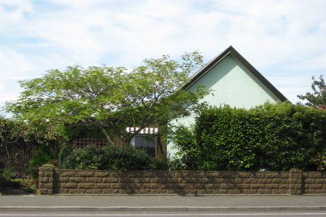 Photo of property in 2/31 Main Road, Redcliffs, Christchurch, 8081