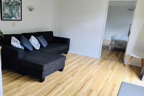 Photo of property in 40 Shakespear Road, Army Bay, Whangaparaoa, 0930