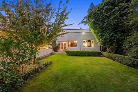 Photo of property in 14 Marina Grove, Hutt Central, Lower Hutt, 5010