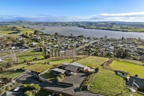 Photo of property in 14 Kingsgate Lane, Waihola, Milton, 9073