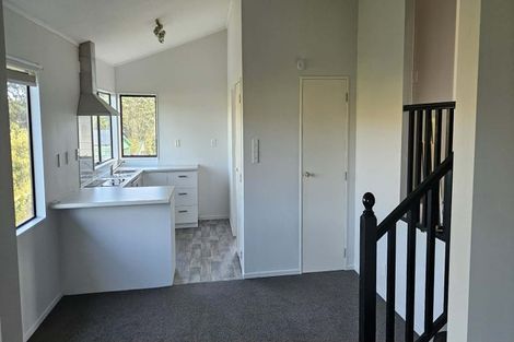 Photo of property in 60 Guadeloupe Crescent, Grenada Village, Wellington, 6037