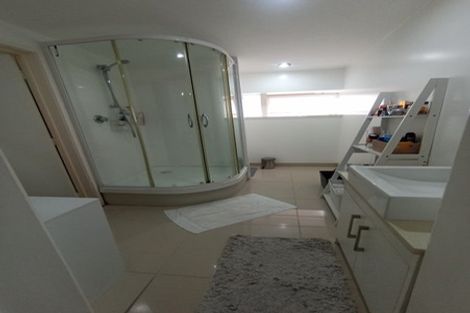 Photo of property in 75 Mountbatten Avenue, Hillcrest, Auckland, 0627