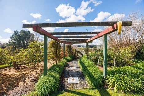 Photo of property in 879 Reid Line East, Bunnythorpe, Palmerston North, 4481