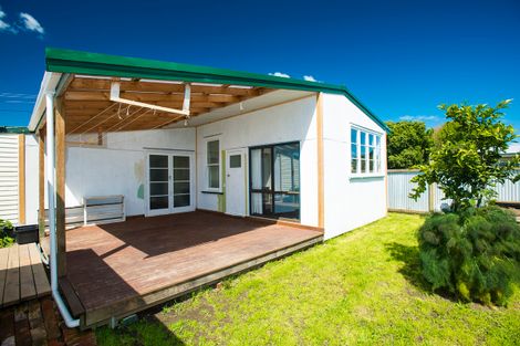 Photo of property in 71 Macdonald Street, Elgin, Gisborne, 4010