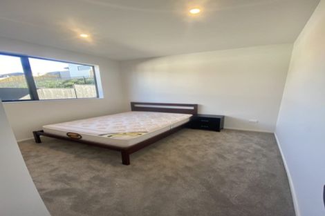 Photo of property in 17 Vintry Drive, Huapai, Kumeu, 0810