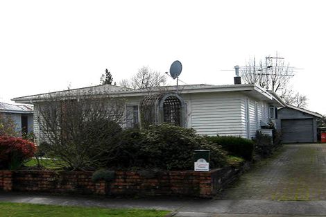 Photo of property in 16 Fergusson Street, Solway, Masterton, 5810