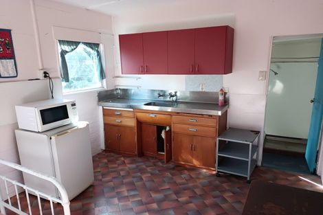 Photo of property in 18 Cook Street, Carters Beach, Westport, 7825