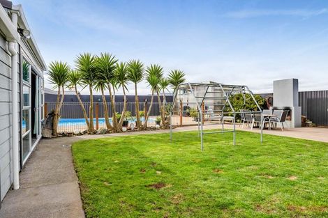 Photo of property in 22 Fantham Street, Hawera, 4610