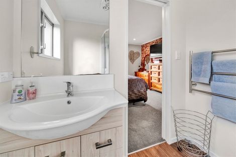 Photo of property in 195 Turuturu Road, Hawera, 4674