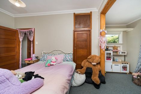 Photo of property in 5 Terrace Street, Roslyn, Palmerston North, 4414