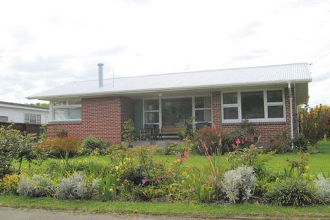 Photo of property in 94 Main North Road, Woodend, 7610