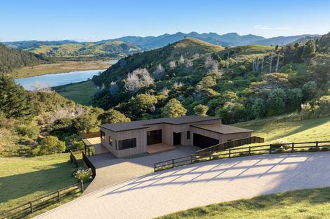 Photo of property in 409 The Drive, Whangamata, 3620