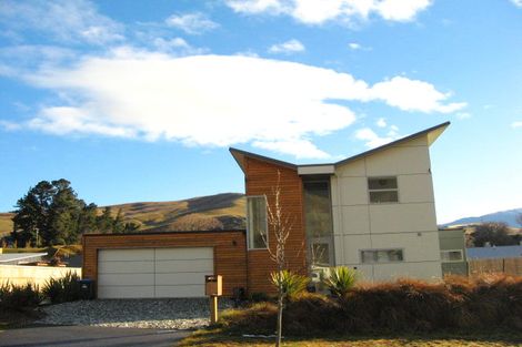 Photo of property in 15 Erskine Street, Lake Hayes, Queenstown, 9304