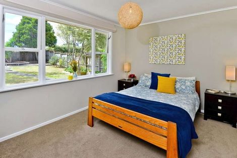 Photo of property in 1/276 Rangatira Road, Beach Haven, Auckland, 0626