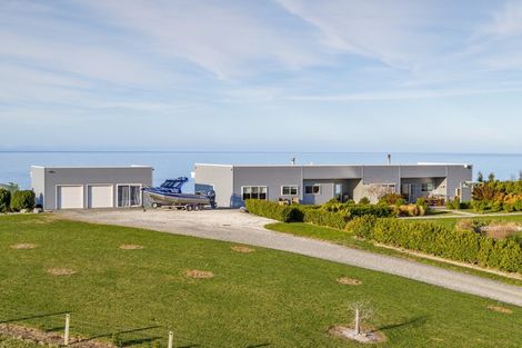 Photo of property in 318 Cable Station Road, Blind River, Seddon, 7285