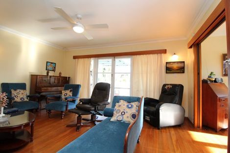 Photo of property in 249 Cambridge Street, Levin, 5510