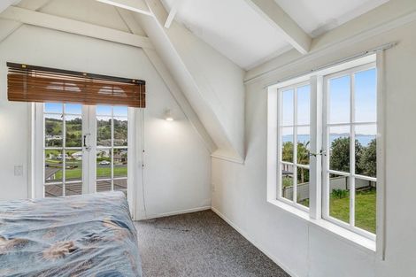 Photo of property in 9 Merehai Place, Snells Beach, 0920