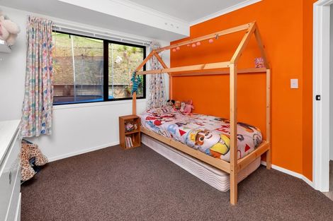 Photo of property in 25 Catherin Servant Close, Maunu, Whangarei, 0110