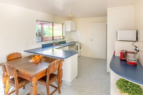 Photo of property in 19f Mahoe Street, Tawa, Wellington, 5028