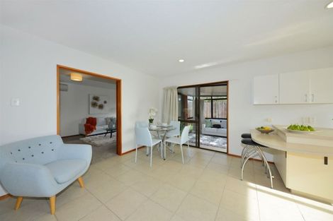 Photo of property in 2/39 Greenock Street, Redwood, Christchurch, 8051