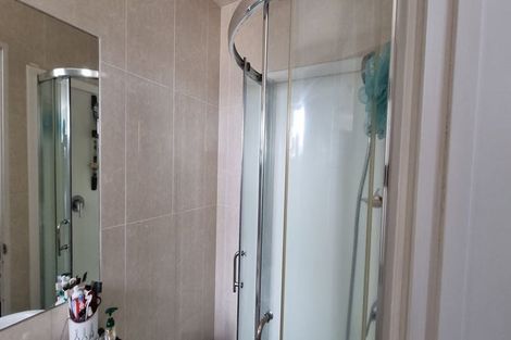 Photo of property in 16 Mangerton Lane, East Tamaki Heights, Auckland, 2016