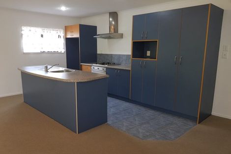 Photo of property in 35 Basra Drive, Henderson, Auckland, 0612