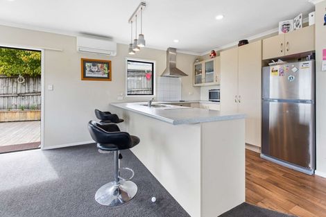 Photo of property in 8b Muir Place, Te Puke, 3119