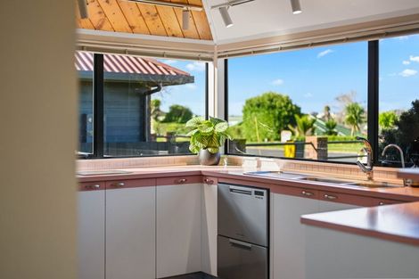 Photo of property in 28 Church Road, Pukete, Hamilton, 3200